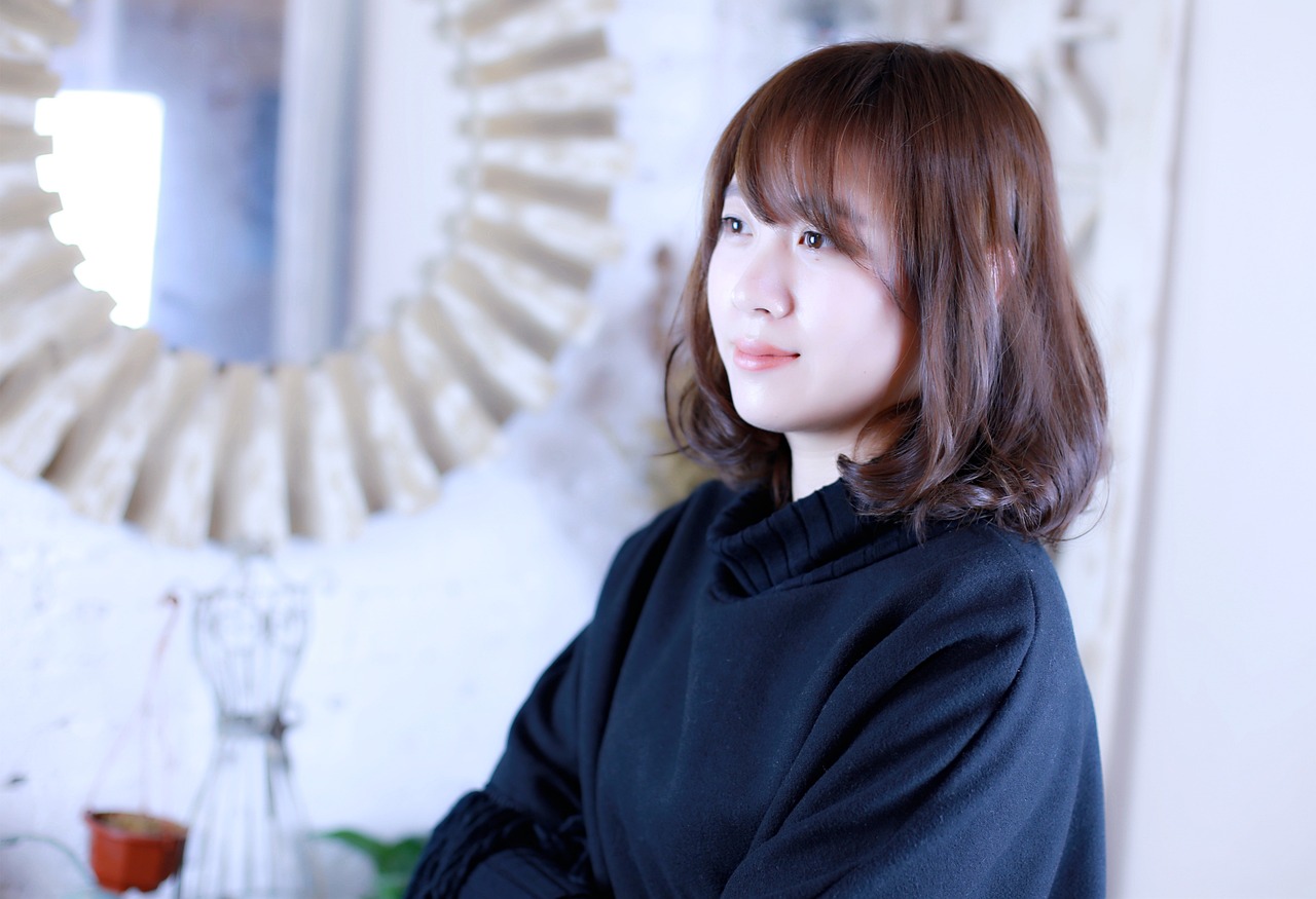 2019最新发型女款设计指南，引领时尚潮流的发型推荐
