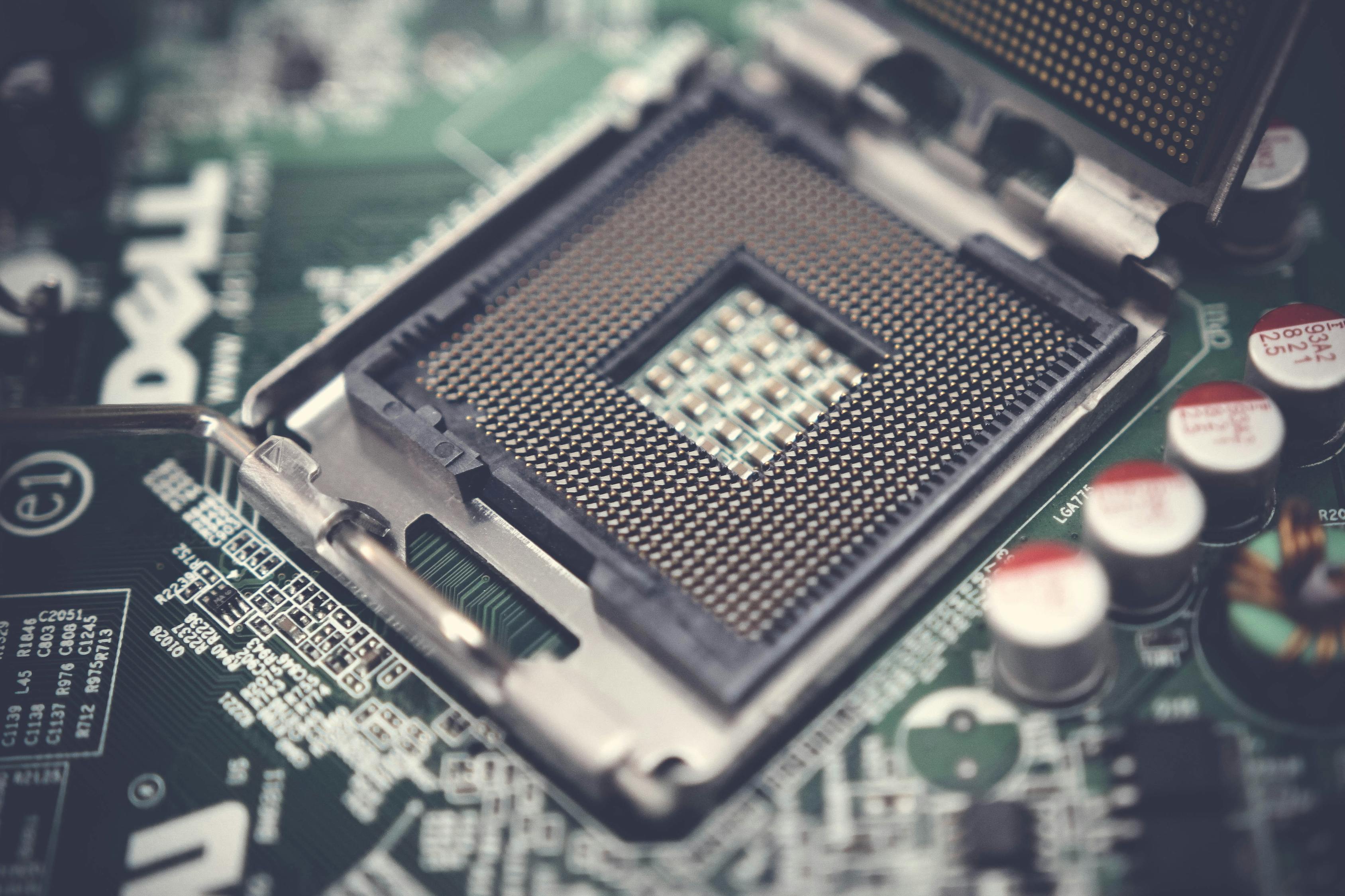 揭秘Intel i9处理器的确切上市时间
